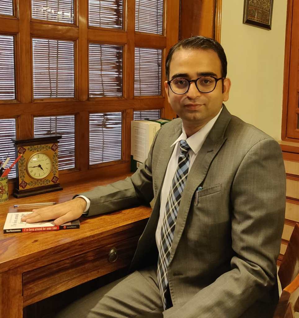 Talha Abdul Rahman speaking with Amicus Partners